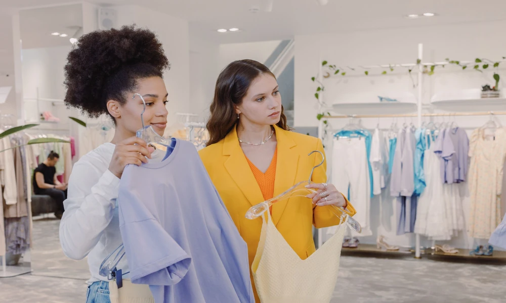 Why Executives Prefer a Private Stylist Over Public Shopping Hauls